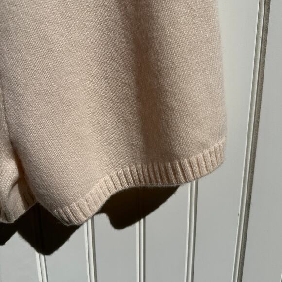 Lisa Yang Winnie Shorts 100% Cashmere Pearl Warm Cream Size 0 Extra Small NWT - Picture 12 of 15